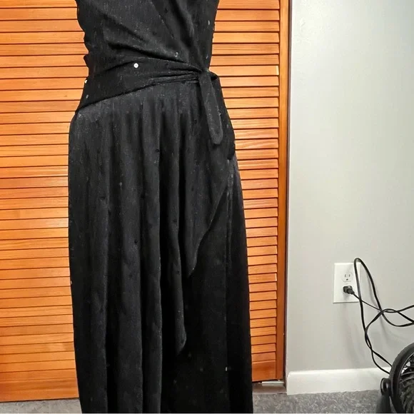 Betsy Johnson Elegant Black Sleeveless Sequins Wrap Style Maxi Dress - Picture 5 of 10